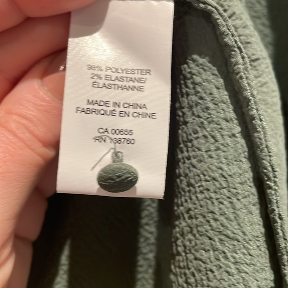 Sage green blouse - Picture 4 of 8